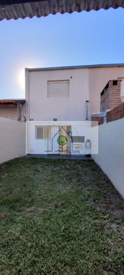 VENTA de DUPLEX - ABEL BAZAN Y BUSTOS, PARANA