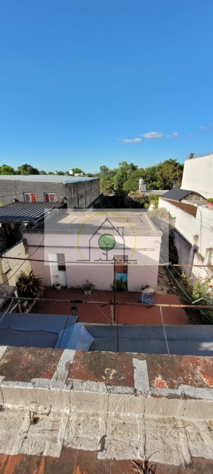 VENTA de CASA - AV. ALMAFUERTE, PARANA 