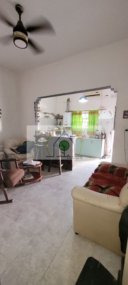 VENTA de CASA - AV. ALMAFUERTE, PARANA 