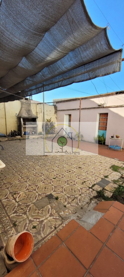 VENTA de CASA - AV. ALMAFUERTE, PARANA 