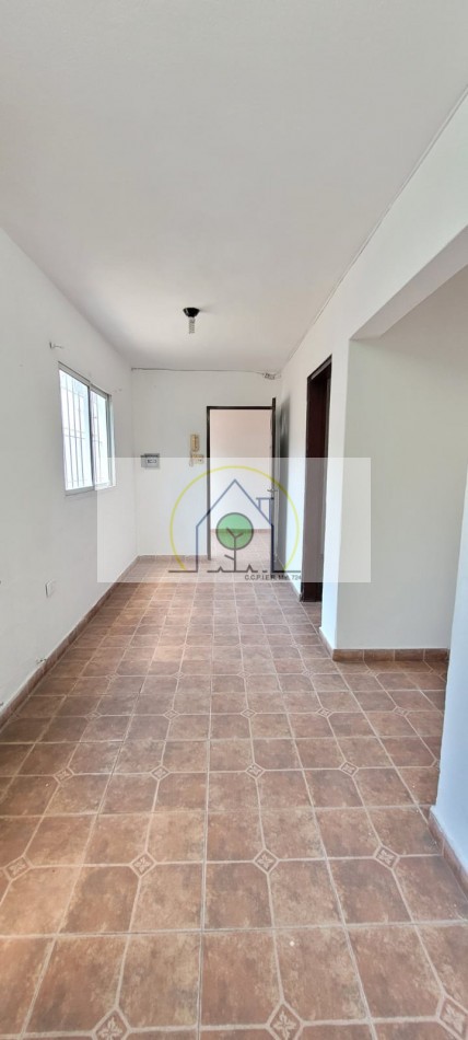 VENTA de CASA INTERNA - VUCETICH, PARANA