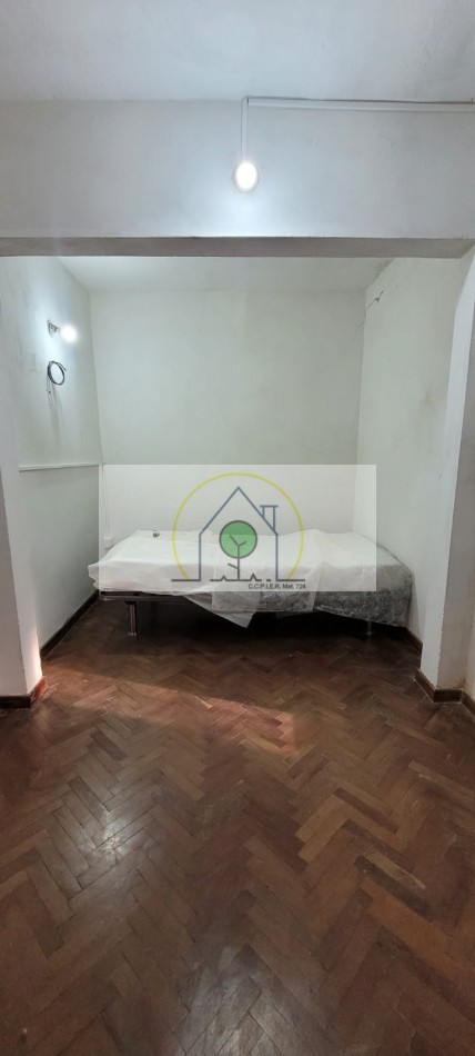 RE-TASADA!!! VENTA de CASA con LOCALES - DR. LUCIO d'AGOSTINO, PARANA