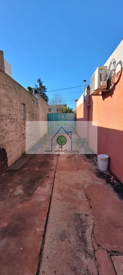 VENTA de CASA y GALPON - JOSE INGENIEROS, PARANA